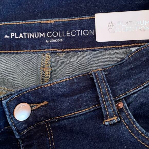 NWT Chico's Platinum Flare 25 inch Crop Jean Fenton Indigo Chico's Size … - Picture 5 of 13